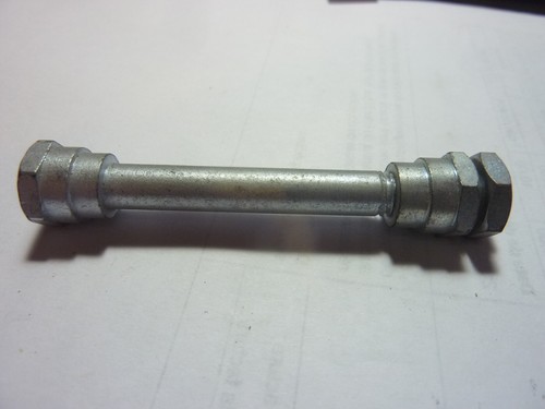 Algi axe de - de, béquille